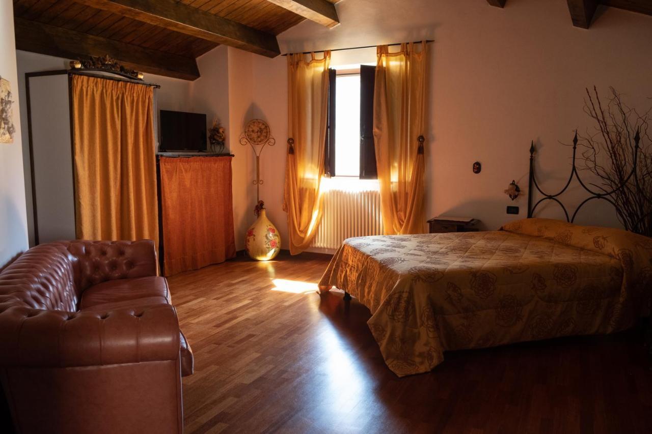 "Il Miglio" Country House Pettorano sul Gizio ภายนอก รูปภาพ